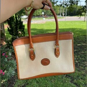Dooney & Bourke Bag Tan and Cream Pebble Leather Handbag